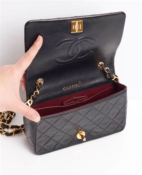 vintage chanel single flap|chanel medium classic flap price.